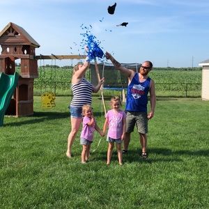 Meet your Posher, Malorie